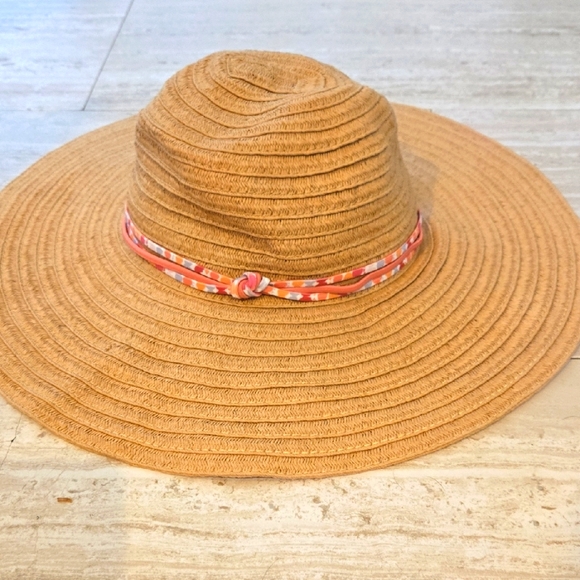 Vera Bradley Accessories - Vera Bradley Wide Brim Floppy Tan Sun Hat